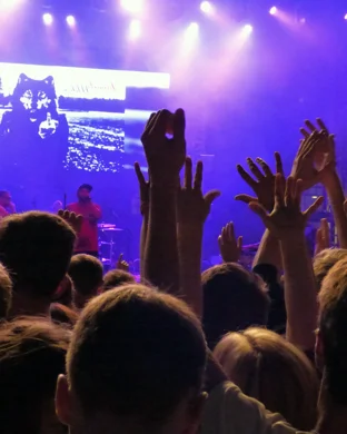 Candlelight: Tribute to Jose Jose