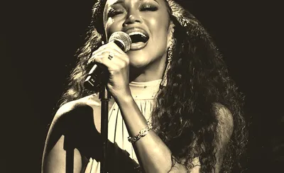 Chante Moore