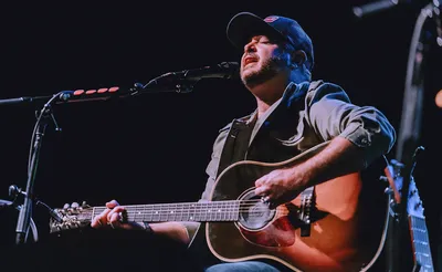 Wade Bowen 